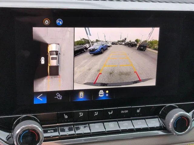 Used 2024 White Chevrolet ZR2 image 24