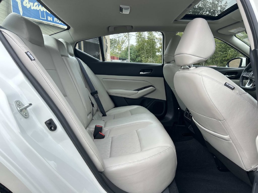 Used 2024 White Nissan 2.5 SL image 16