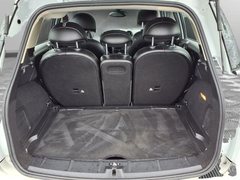 Used 2016 White MINI Base image 29