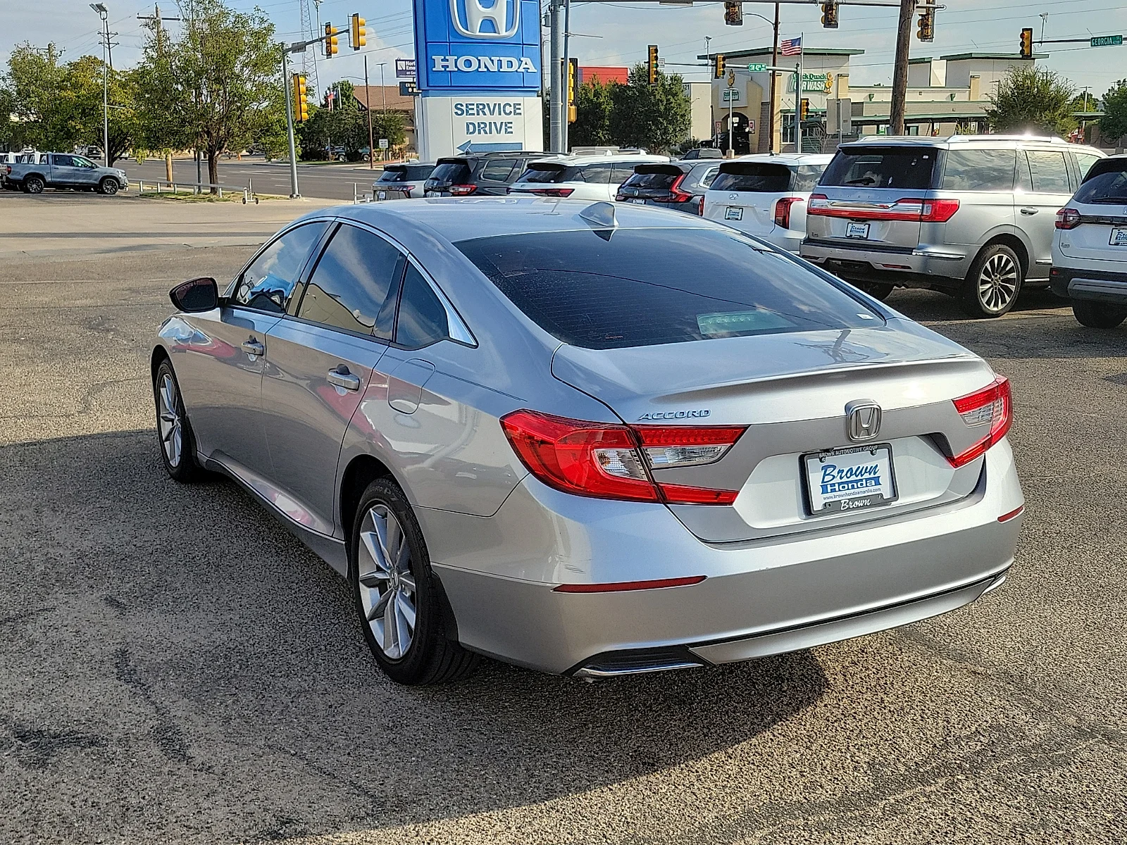 Used 2021 Lunar Silver Metallic Honda LX image 8