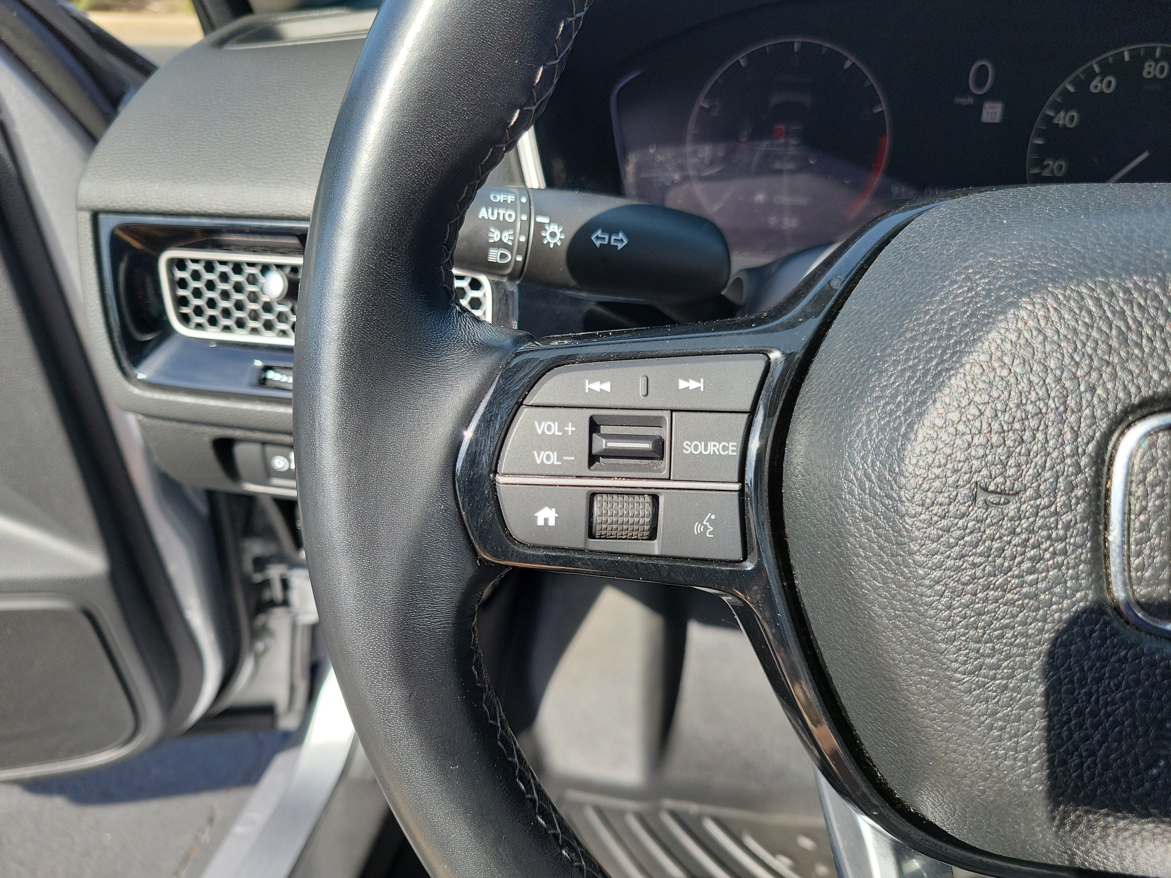 2022 Honda Civic Hatchback EX-L - Photo 59