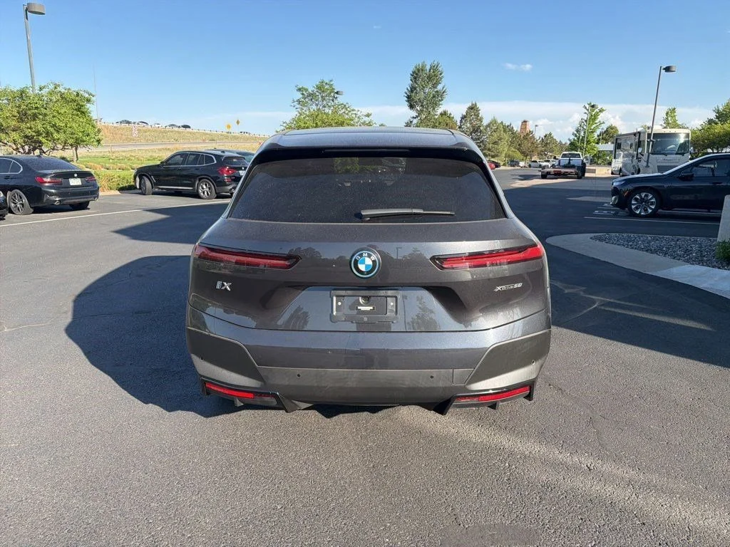Certified Used 2023 Gray BMW xDrive50 image 4