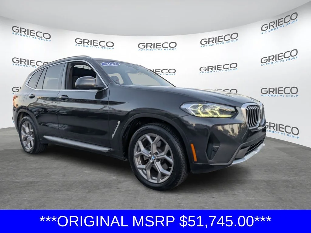 Used 2024 Gray BMW sDrive30i image 1