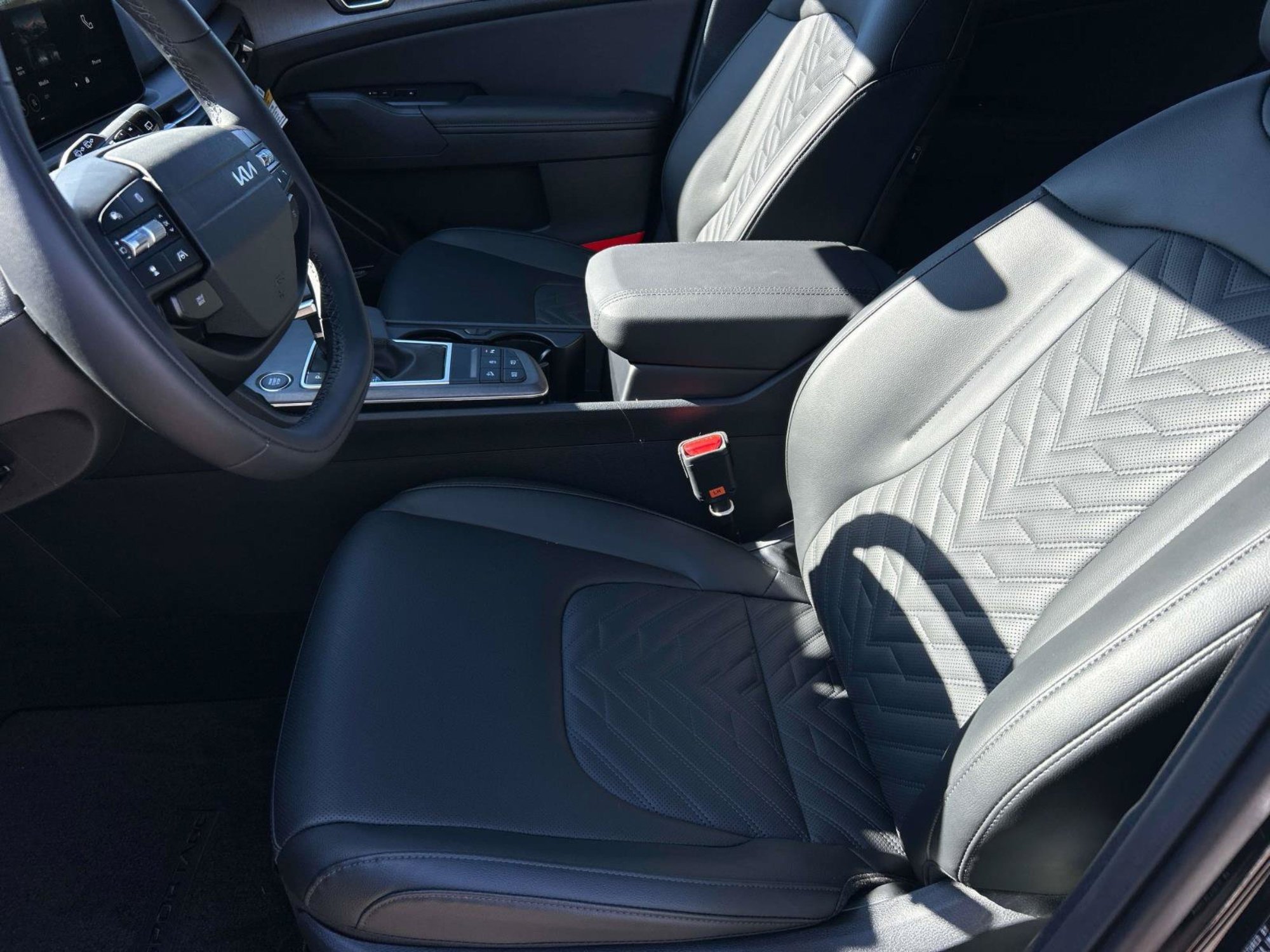 New 2026 Ebony Black Kia X-Line image 20