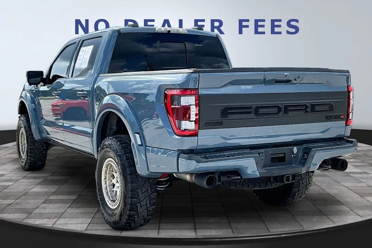 Used 2023  Ford Raptor image 4