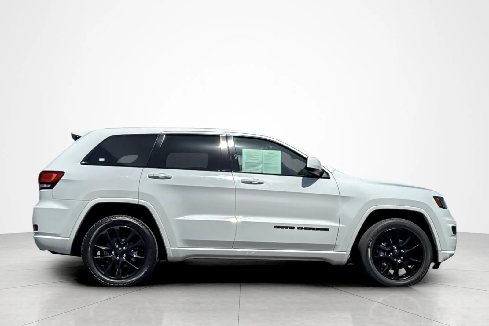 Used 2020 WHITE Jeep Altitude image 6