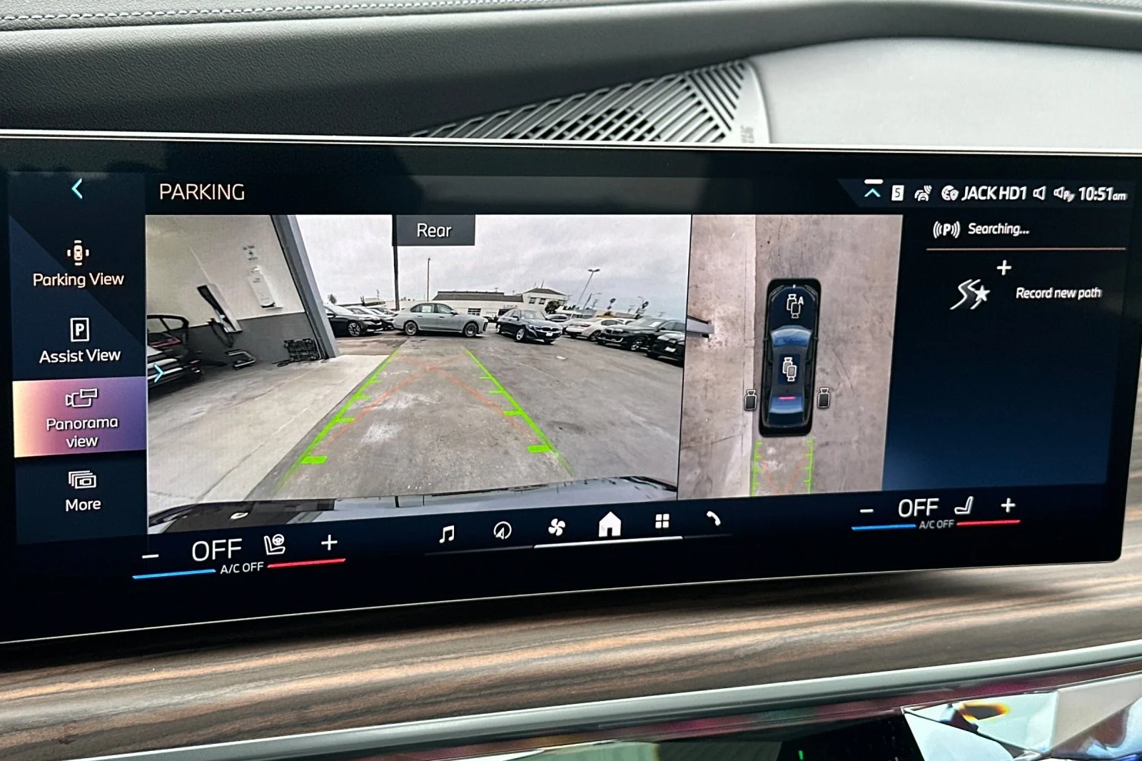 New 2026 Black Sapphire Metallic BMW 750e xDrive image 18