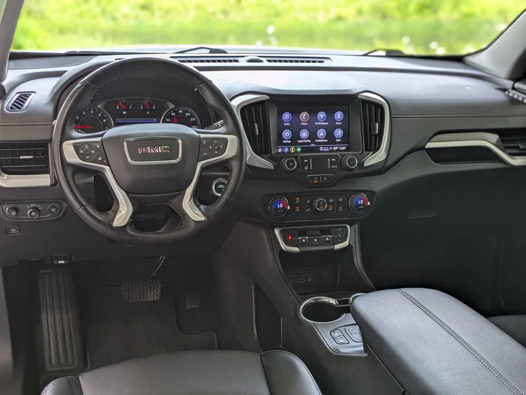 Used 2023 Summit White GMC SLT image 6