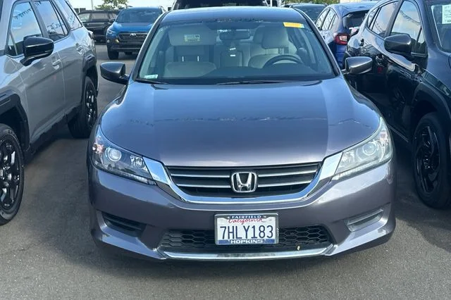 Used 2014  Honda LX image 3