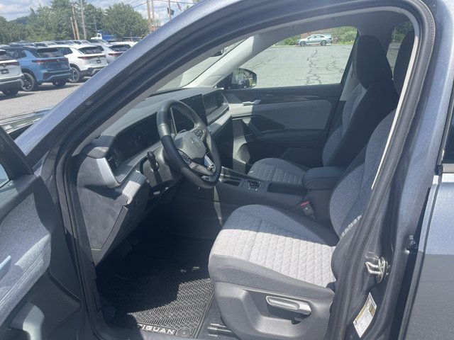 New 2026 Platinum Gray Metallic Volkswagen 2.0T S image 9