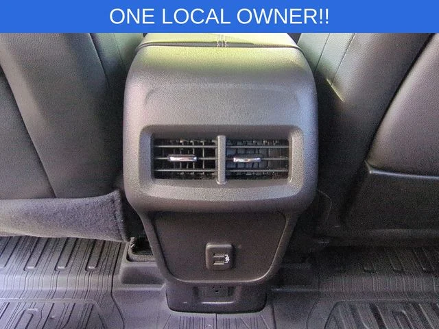 Used 2024 Silver GMC AT4 image 33