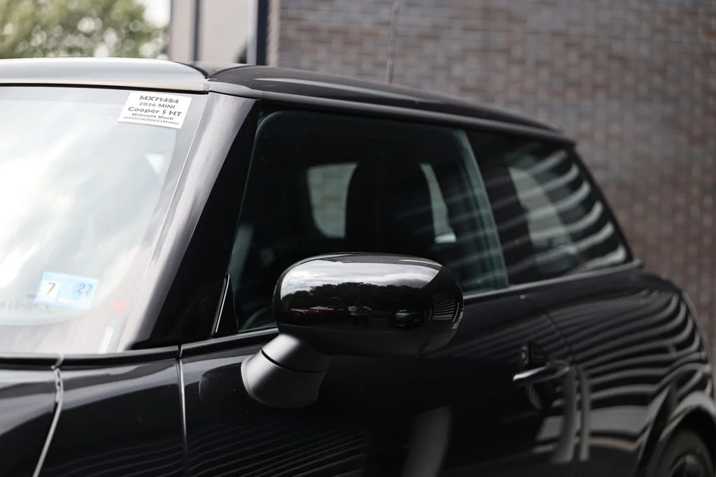 New 2026 Midnight Black MINI Iconic image 10