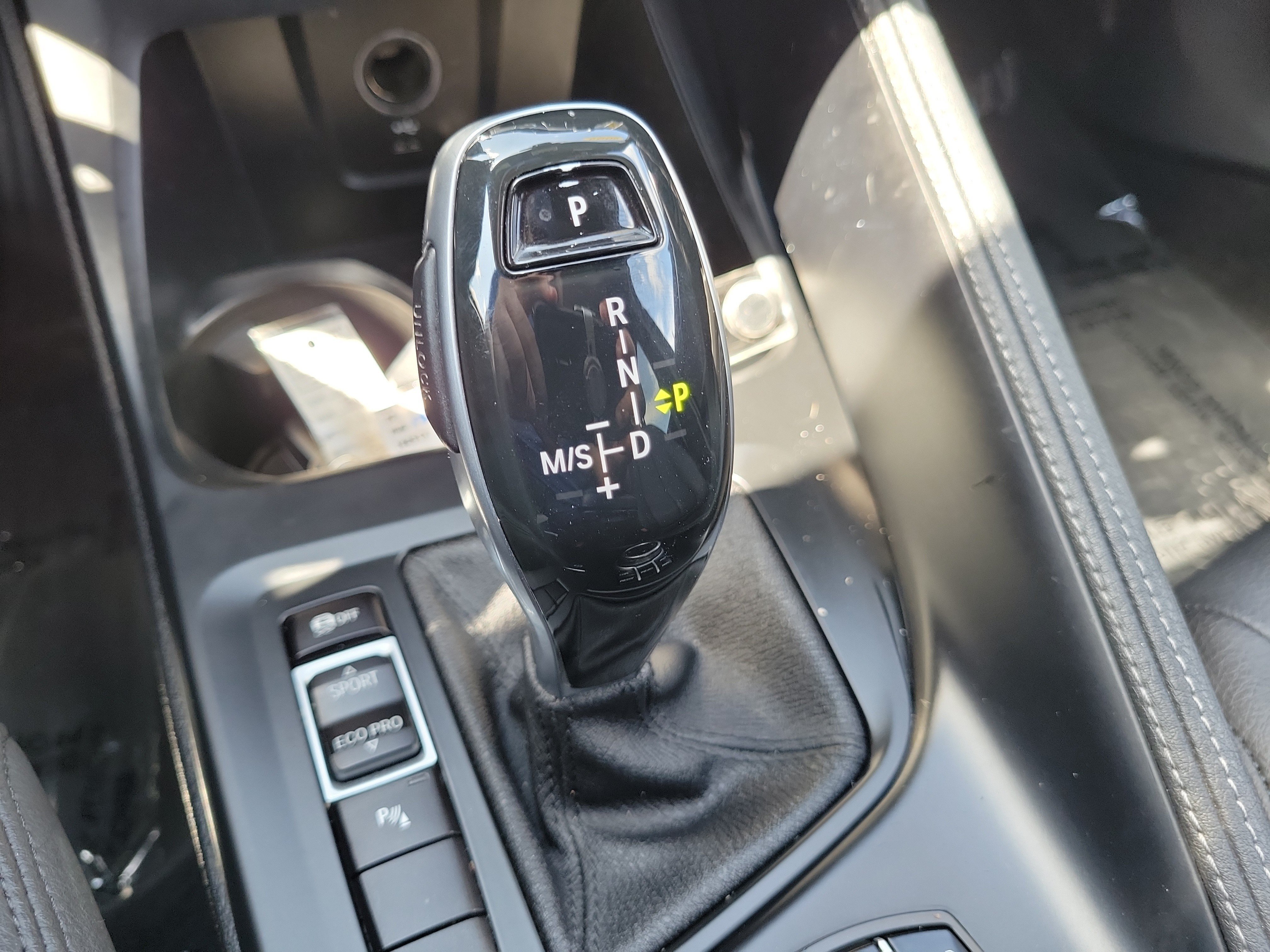 Used 2022 Cashmere Silver Metallic BMW sDrive28i image 28