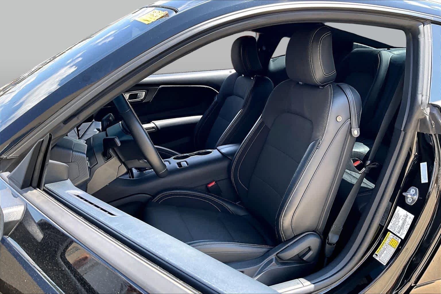 Used 2024 Shadow Black Ford EcoBoost image 8