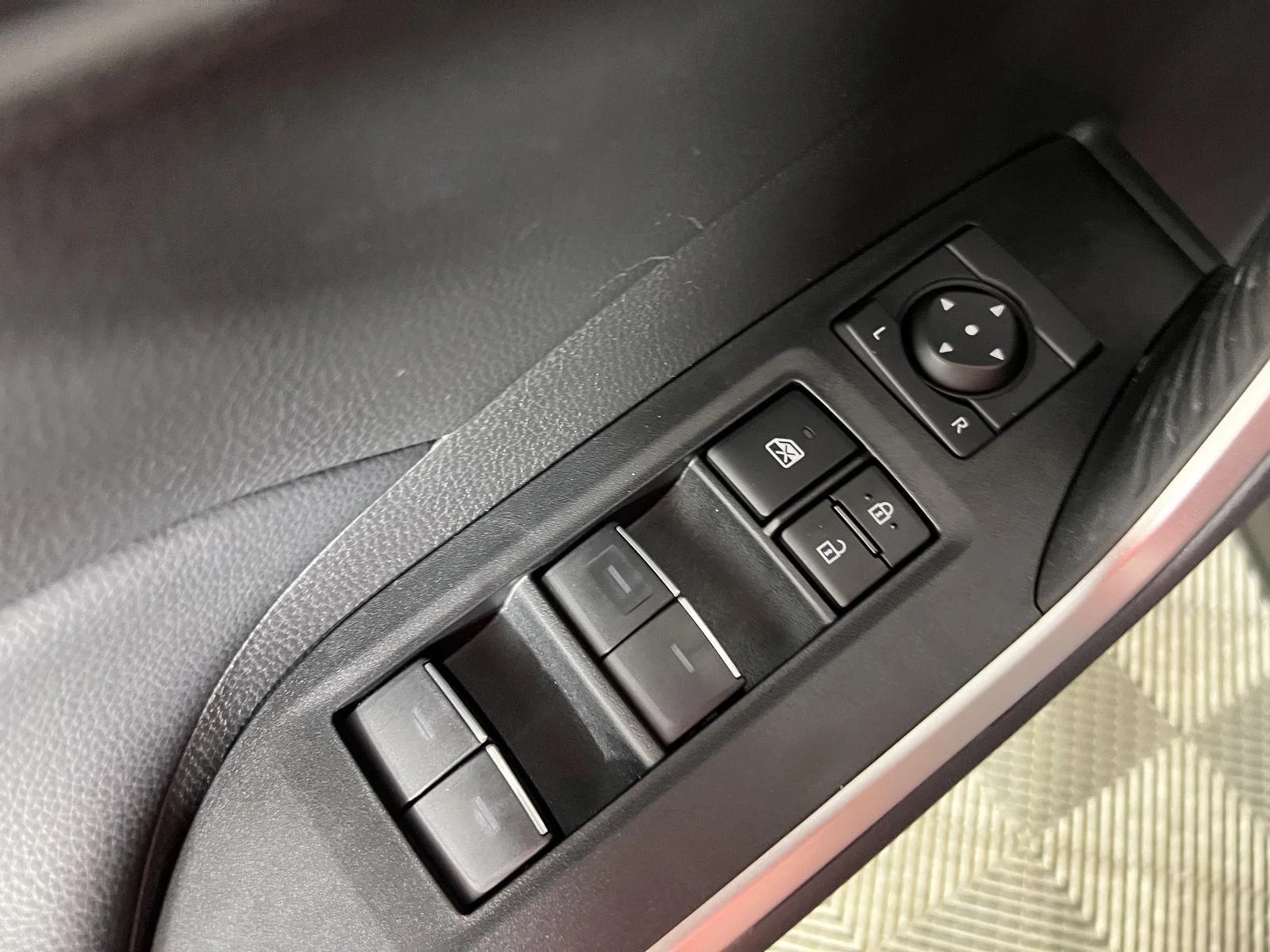 Used 2024 Ruby Flare Pearl Toyota XLE Premium image 13