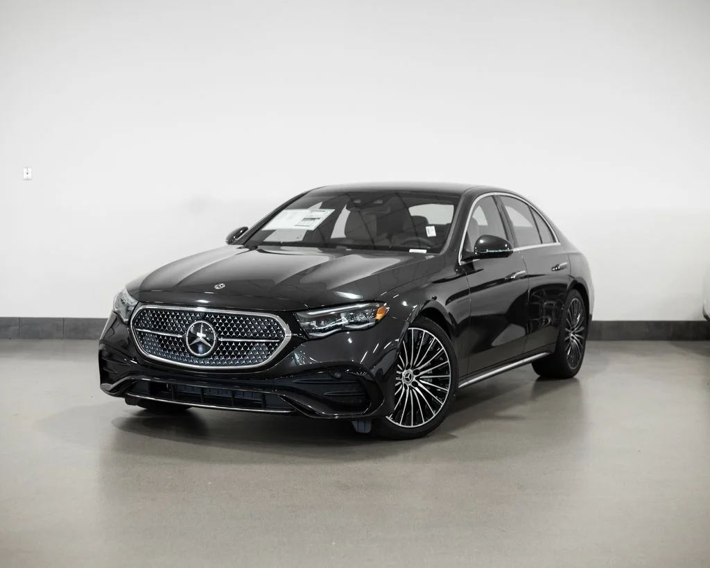 2026 Mercedes-Benz E-Class E450 4MATIC's photo
