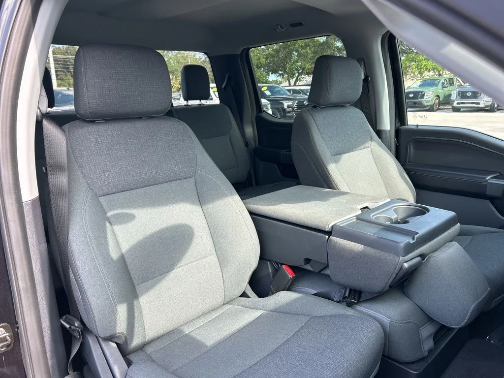 Used 2025 Black Ford XLT image 42
