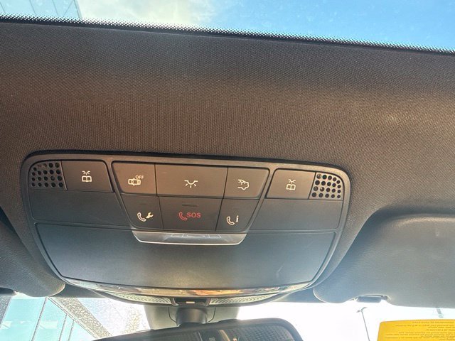 Used 2017 Blue Mercedes-Benz C 300 image 22