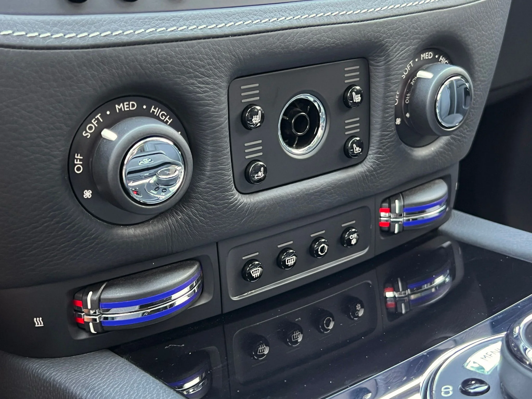 Used 2017 Black Rolls-Royce Base image 30