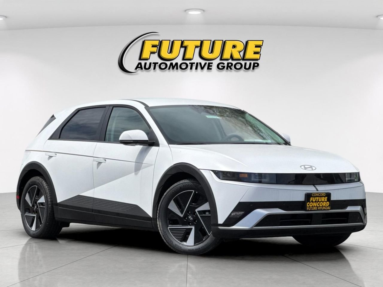 New 2026 White Hyundai SEL image 1