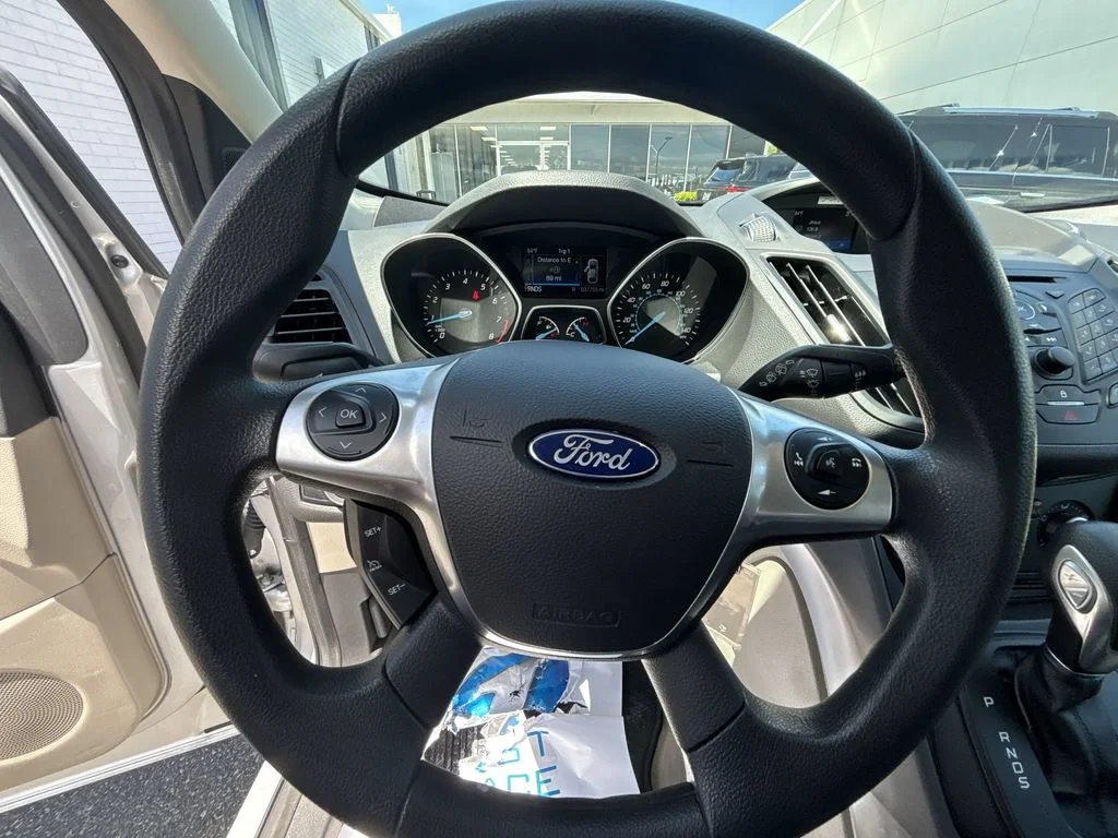 Used 2016 Silver Ford SE image 11