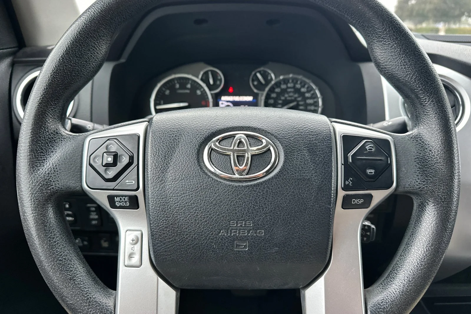 Used 2017 Black Toyota SR5 image 21