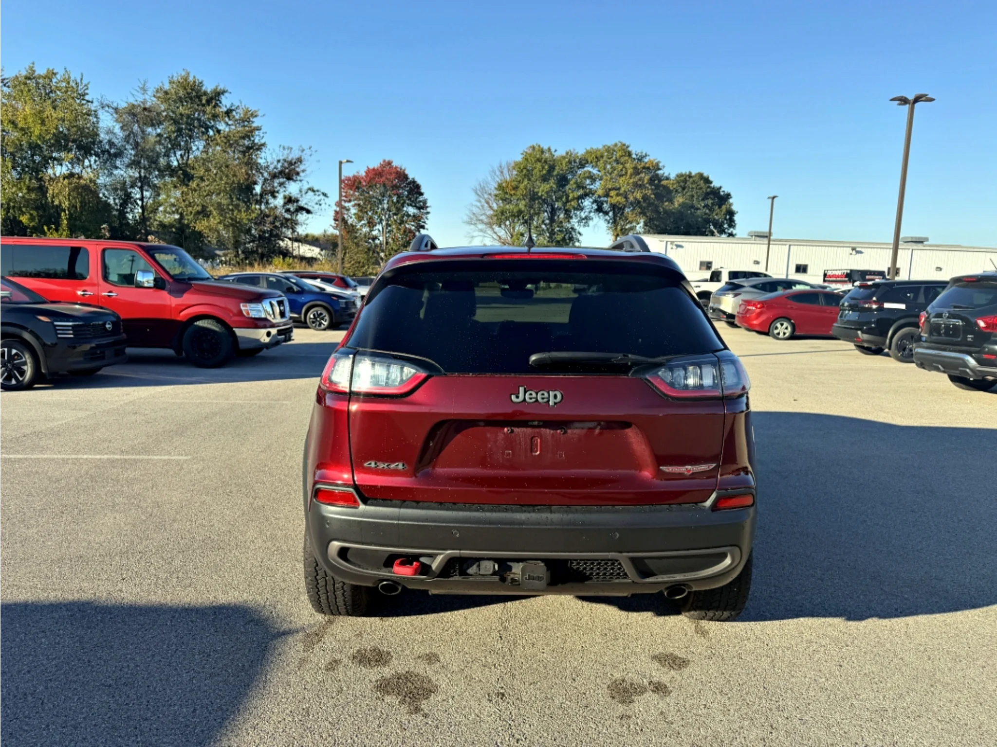 Used 2020 Velvet Red Pearlcoat Jeep Trailhawk image 11