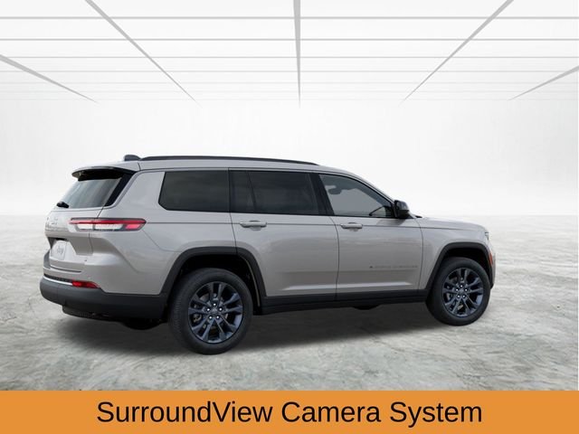 New 2026 Silver Zynith Exterior Paint Jeep Limited image 5