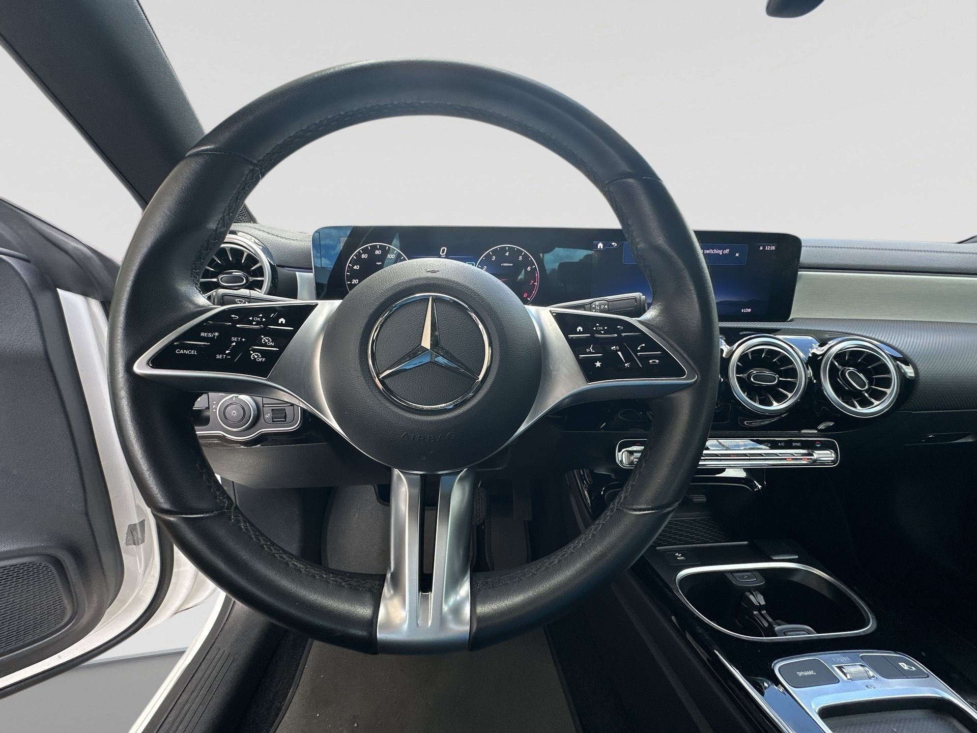 2025 Mercedes-Benz CLA CLA 250 - Photo 11