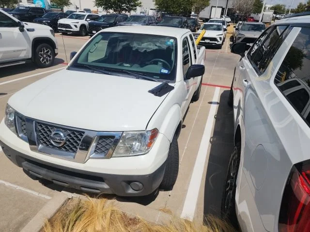 Used 2014 White Nissan S image 2