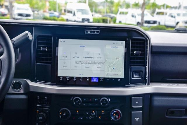 New 2026 Oxford White Ford F-250® XLT image 40
