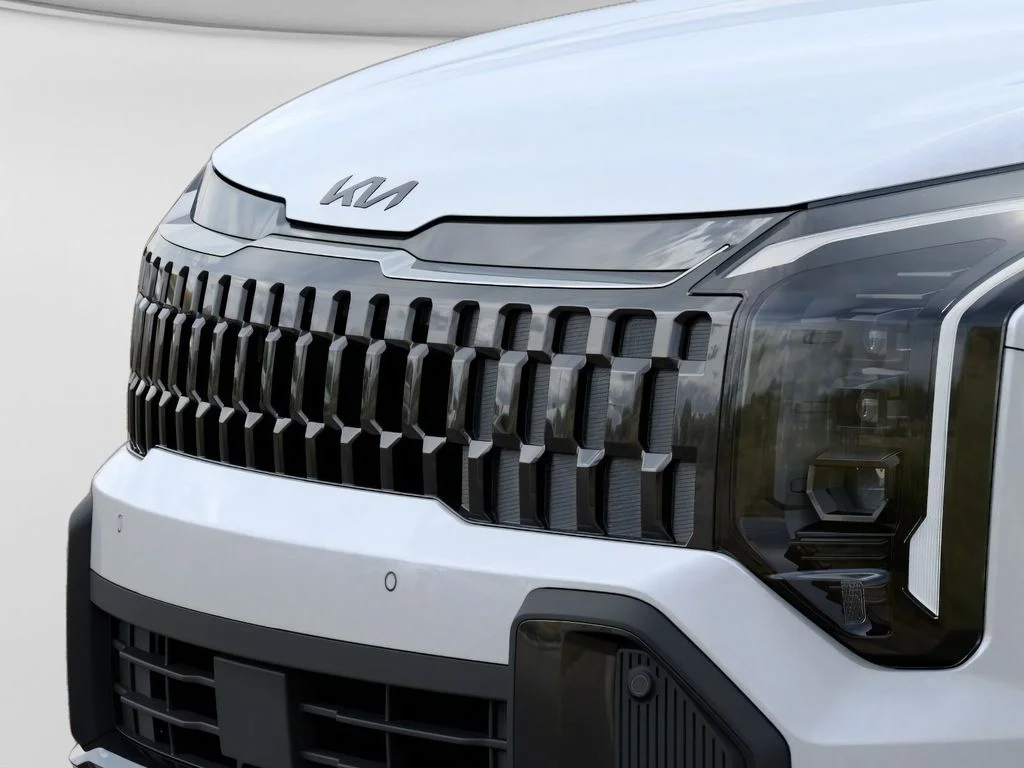 New 2026 White Kia X-Line image 12