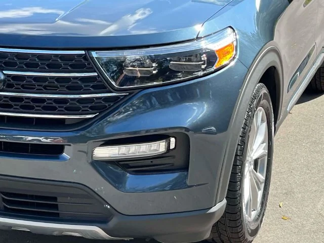 Certified Used 2024 Blue Metallic Ford XLT image 9