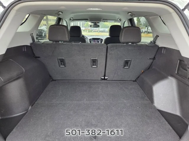 Used 2024 White GMC SLE image 17