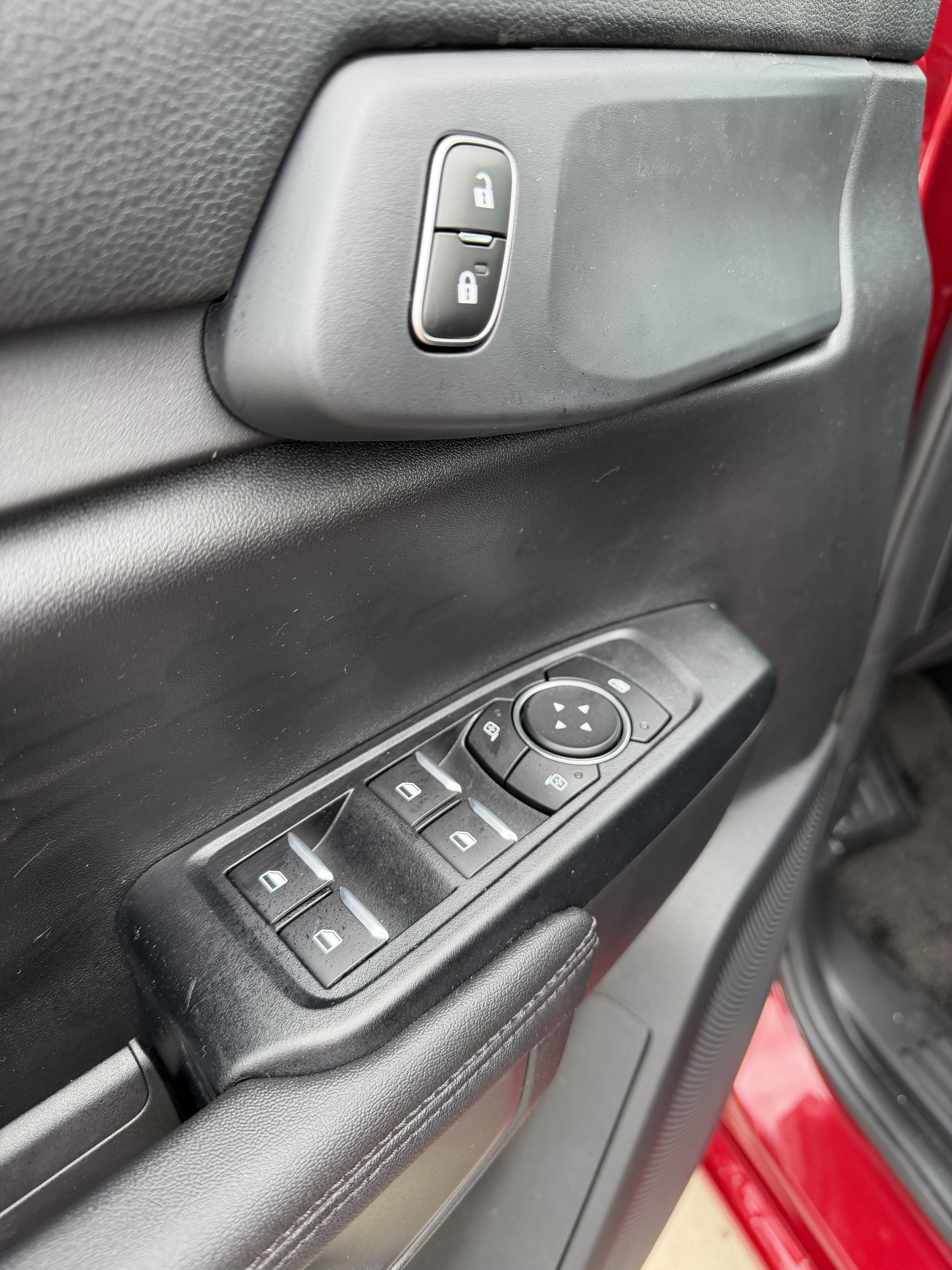 New 2026 Ruby Red Metallic Tinted Clearcoat Ford XLT image 12