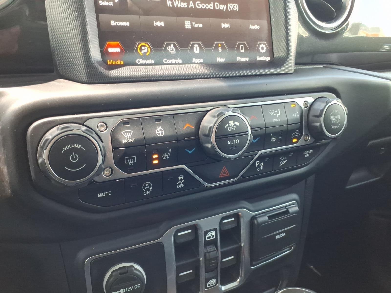 Used 2021 Sting-Grey Jeep Unlimited Altitude image 25