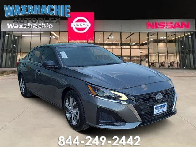 Used 2025 Gray Nissan 2.5 S image 1