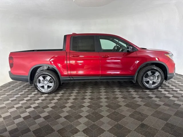 Used 2024 Red Honda TrailSport image 5