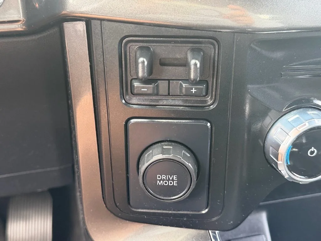 Used 2023 White Ford XLT image 27