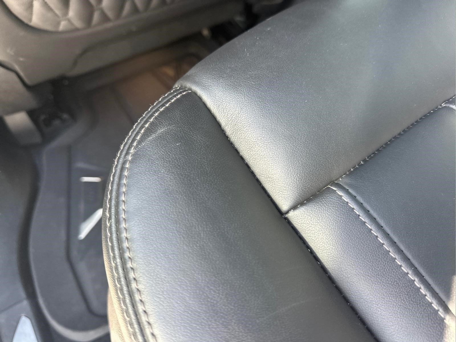 Used 2024 Brooklyn Grey Metallic BMW M60i image 18