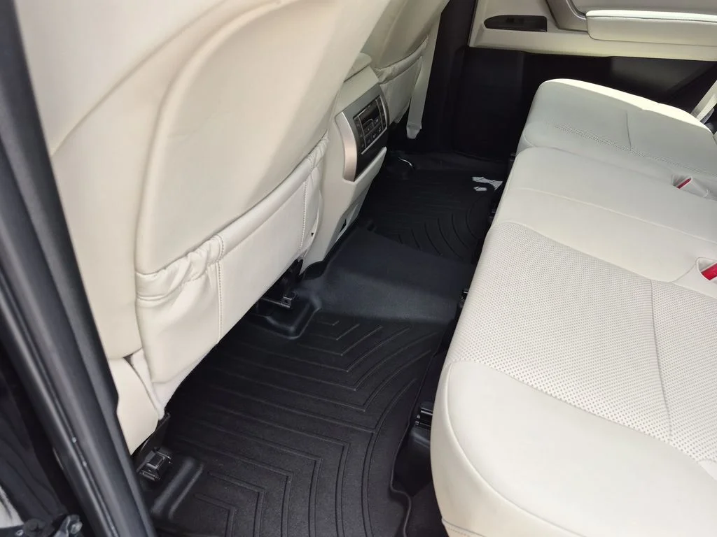 Used 2020 Black Lexus 460 image 33