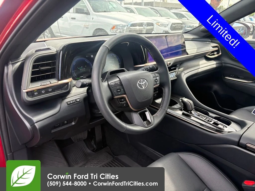 Used 2025 Red Toyota Limited image 8