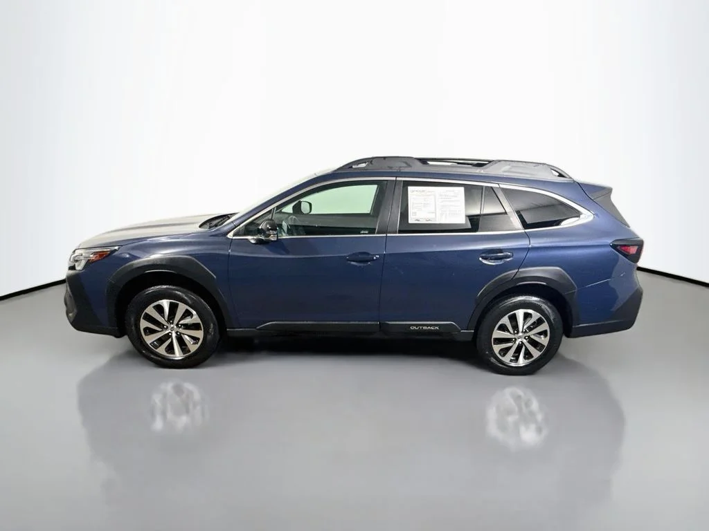 Used 2023 Cosmic Blue Pearl Subaru Premium image 4