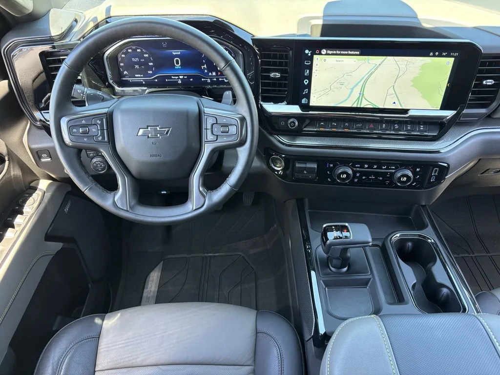 Used 2025 Black Chevrolet ZR2 image 3