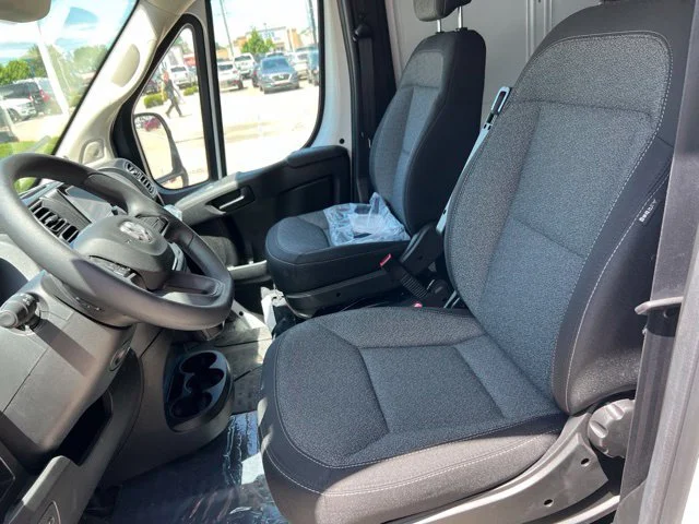 Used 2025 White Ram High Roof image 12