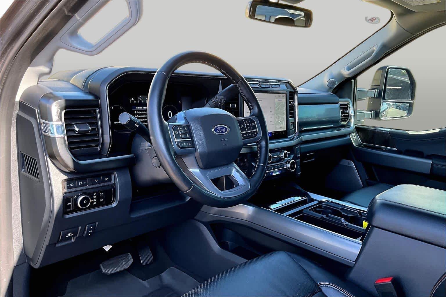 Used 2024 Carbonized Gray Ford LARIAT image 18