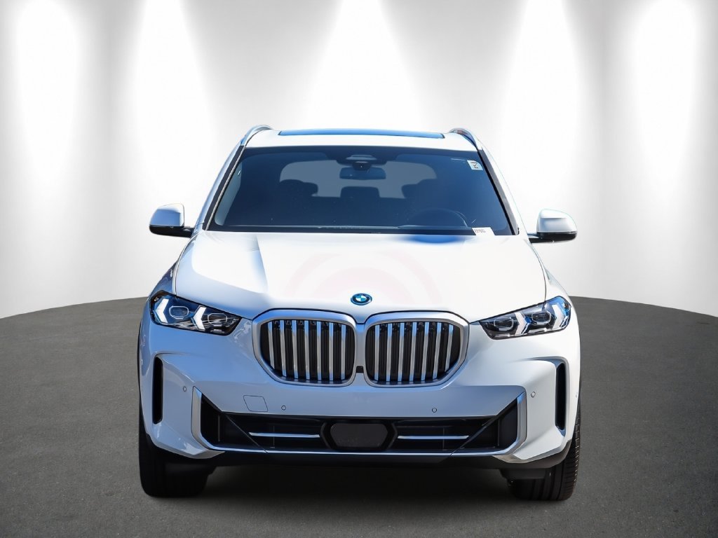 2026 BMW X5 photo 2