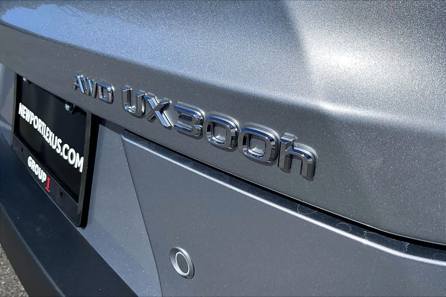 New 2026 Iridium Lexus PREMIUM AWD image 8