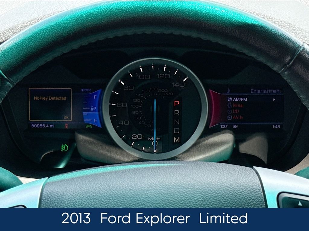 Used 2013 White Ford Limited image 3