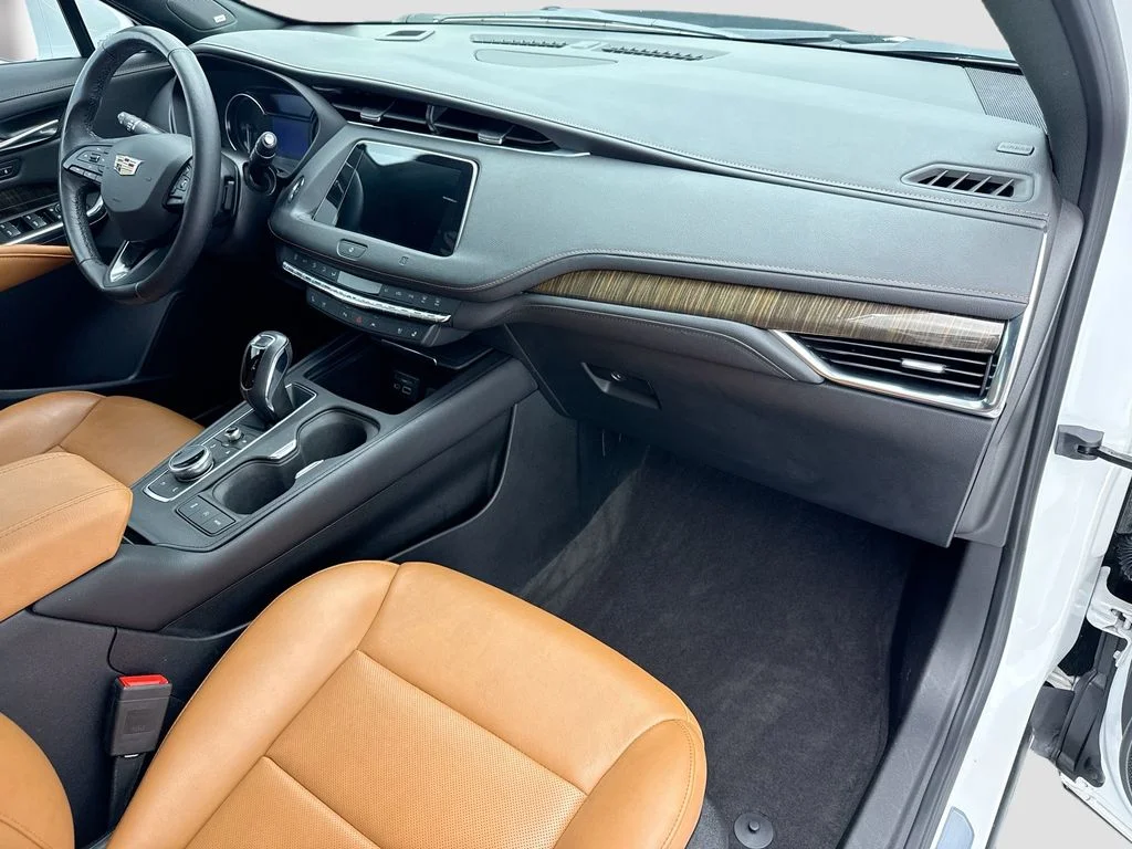 Used 2019 White Cadillac Premium Luxury image 16